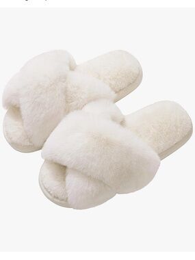 Evshine Women's Fuzzy Slippers